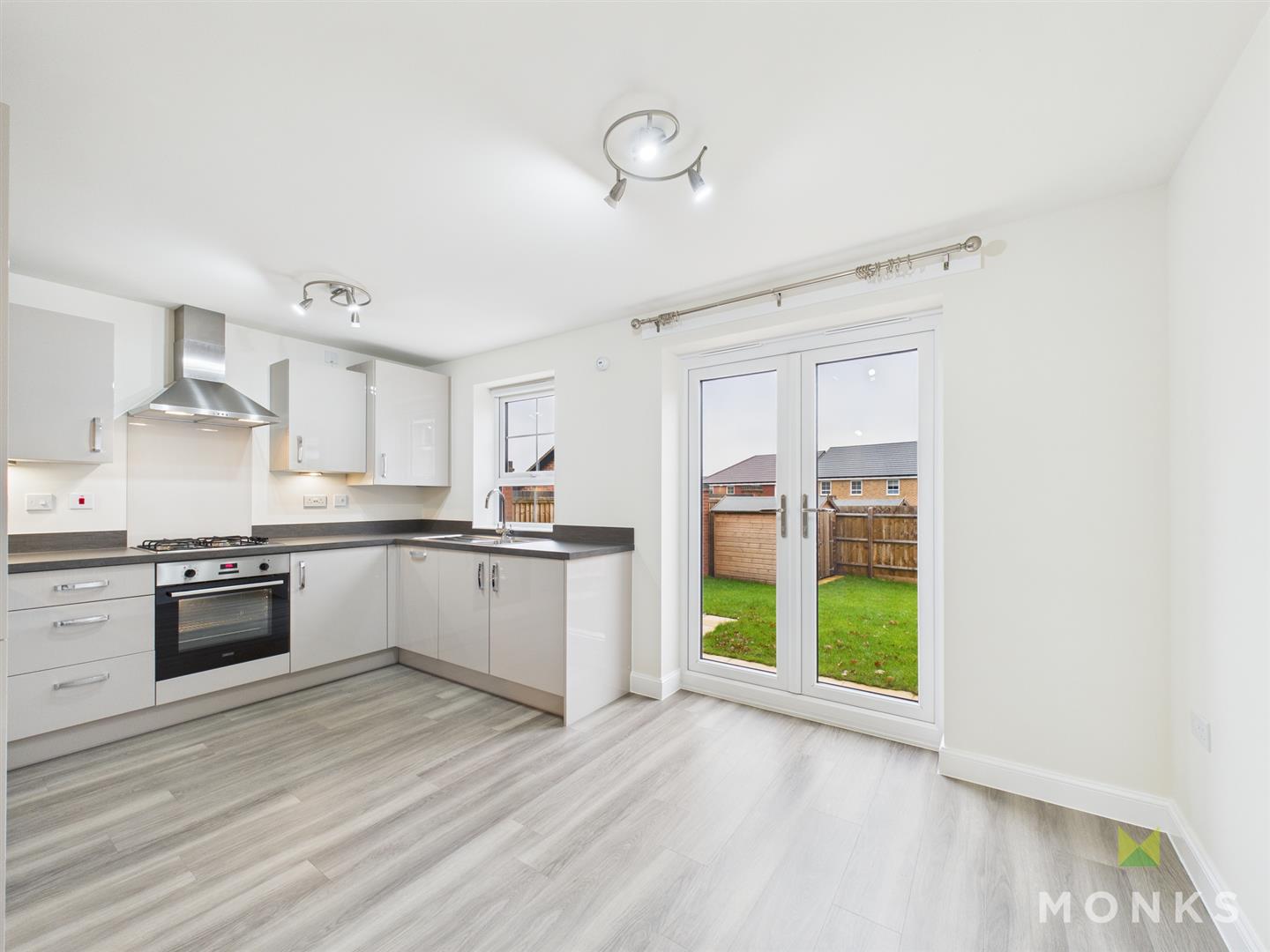 12 Yewbrey Close, Shrewsbury, SY3 5FG For Sale